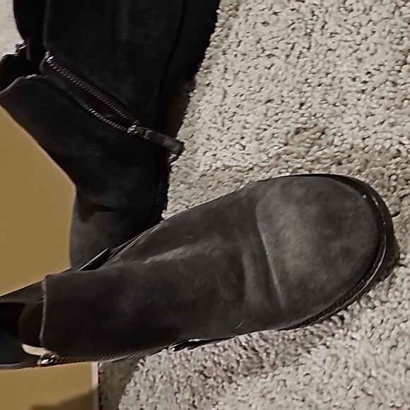 Michael Kors flat bootie - Picture 4 of 6